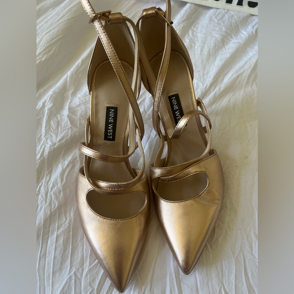 Nine West high heel shoe used once for a wedding - Picture 3 of 6